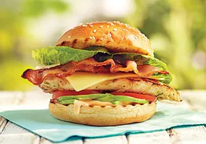 B & T Chicken Club Burger
