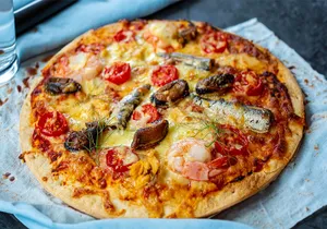 Seafood Lovers Pizza