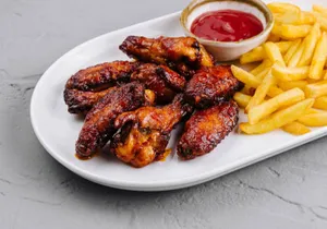 Chicken or Fish Finger with Fries